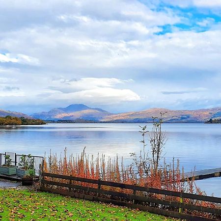 Skyline Lodge Loch Lomond Castle Lodges Balloch Esterno foto